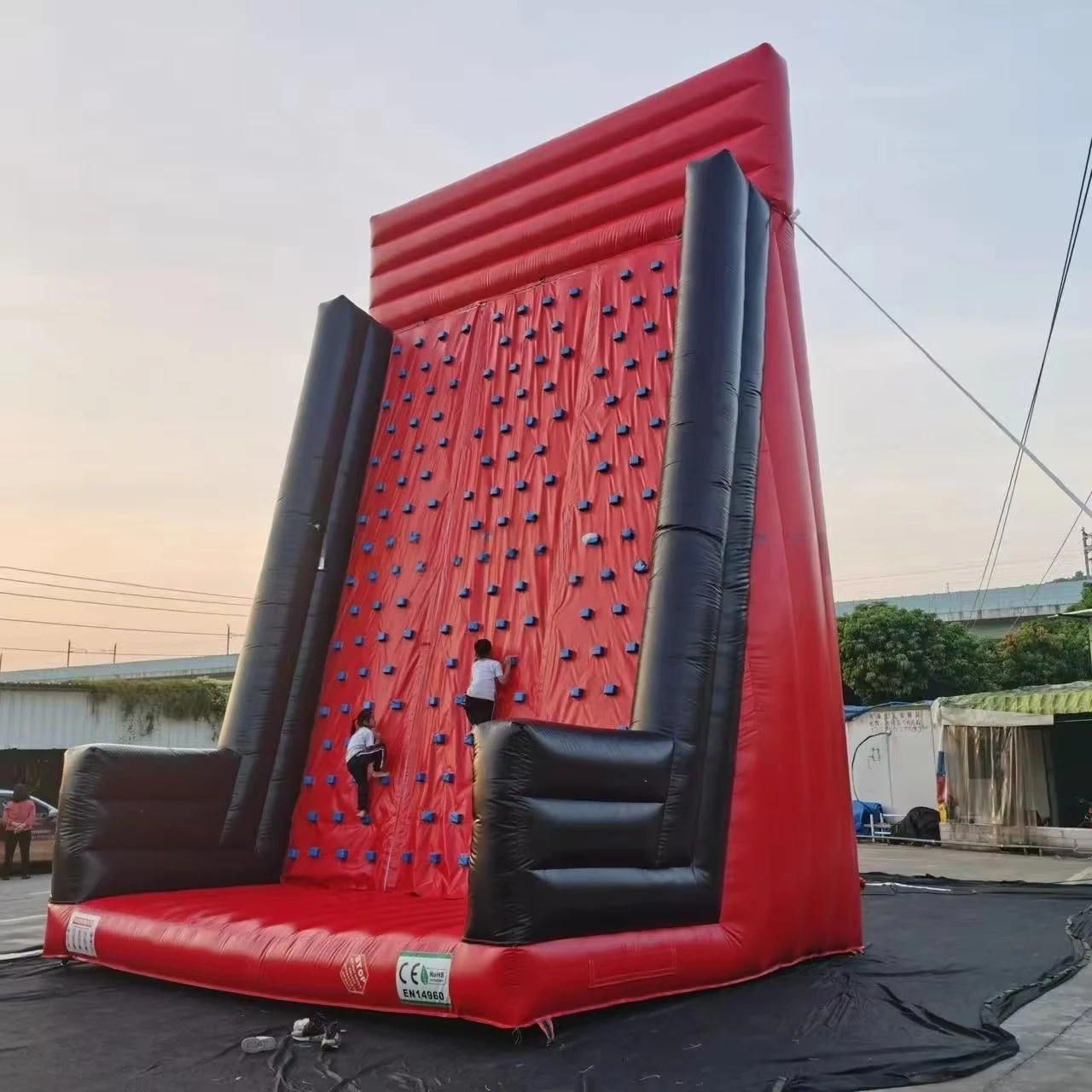 Tongcai Factory Wholesale High Quality Outdoor PVC Inflatable Rock Climbing Wall Castle Sport Games