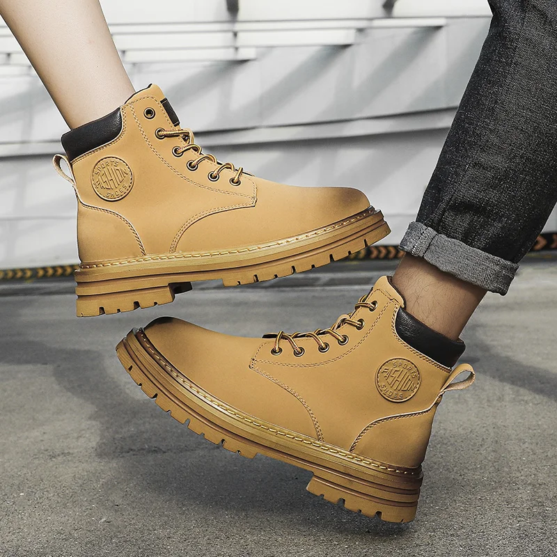 

2025New Comfort Casual Popular Worker Boots High Quality Tooling Casual Martin Boots35-46High-quality Couple's Sports Shoes