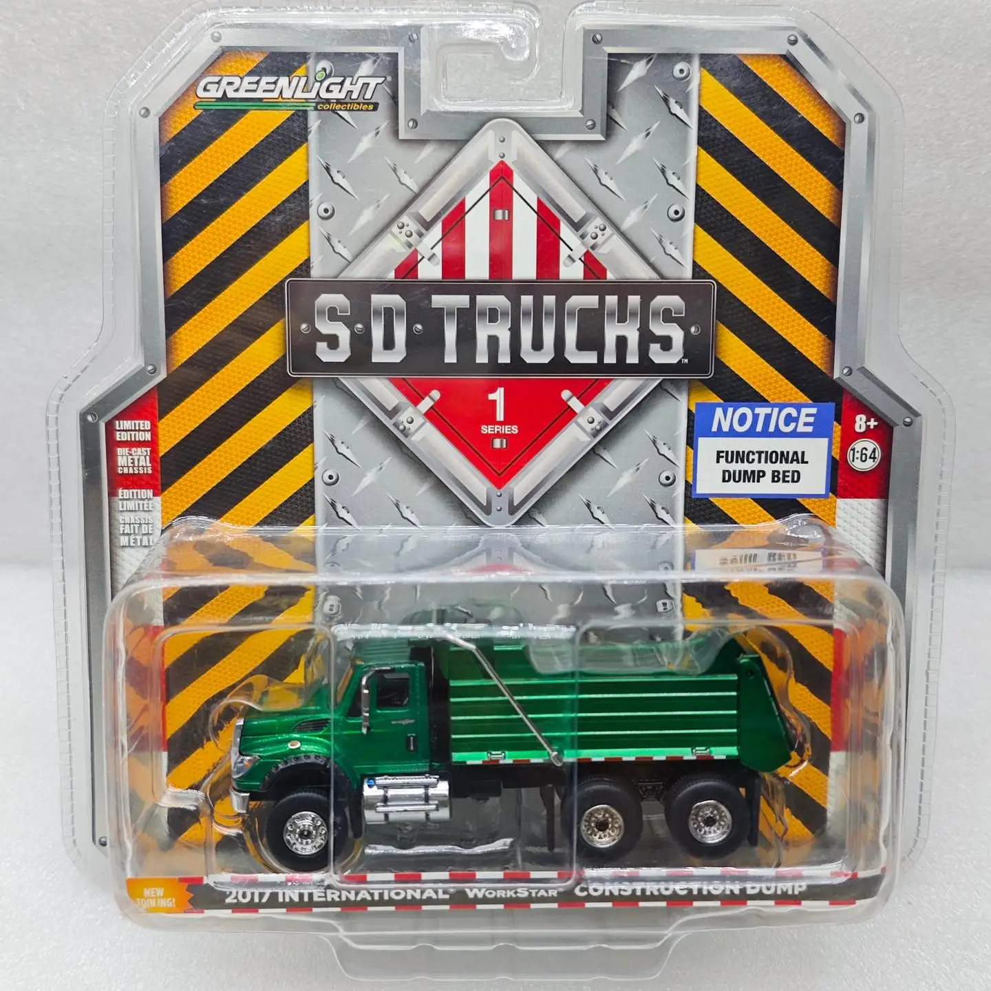 

ГринЛайт 1:64 S.D. Коллекционная модель строительного мусоровоза International Work Star серии Truck 1-2017, зеленая машинка-модель