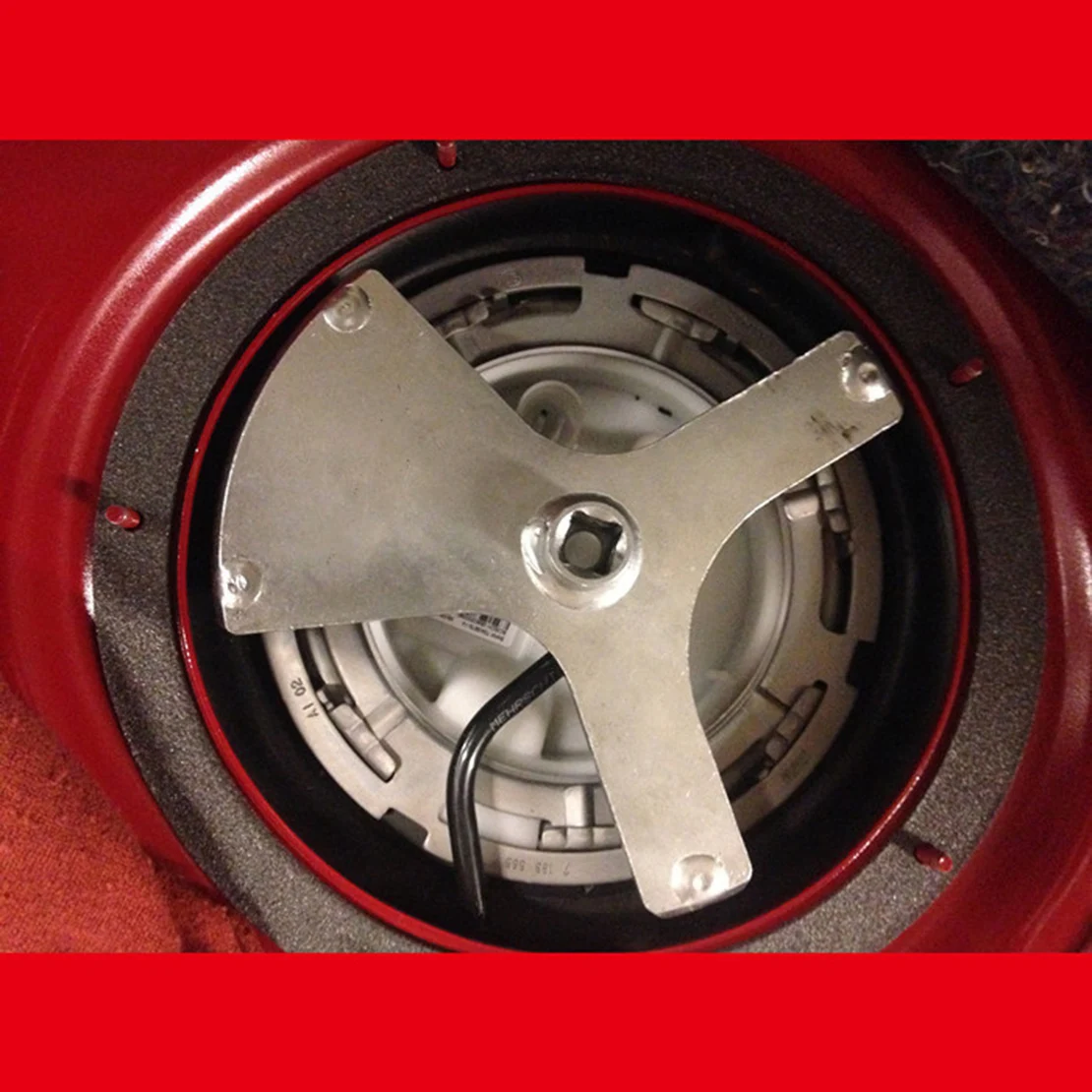 

Fuel Pump Tank Lid Remover Tool For BMW E39 E46 E53 E60 F01 F02 F10 F12 X3 F25