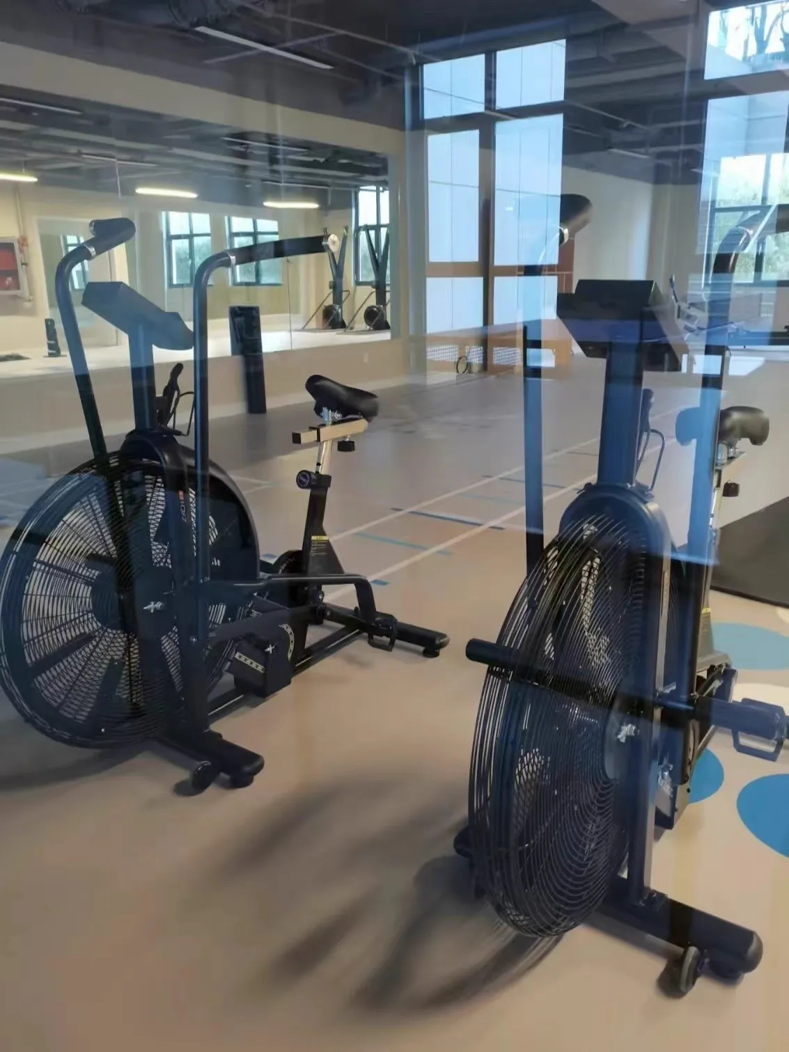 

Factory Commercial Fan Exercise Bike Air Bike Indoor Cycling Stationary Bicycle Fitness Equipment Exercise Air Bike