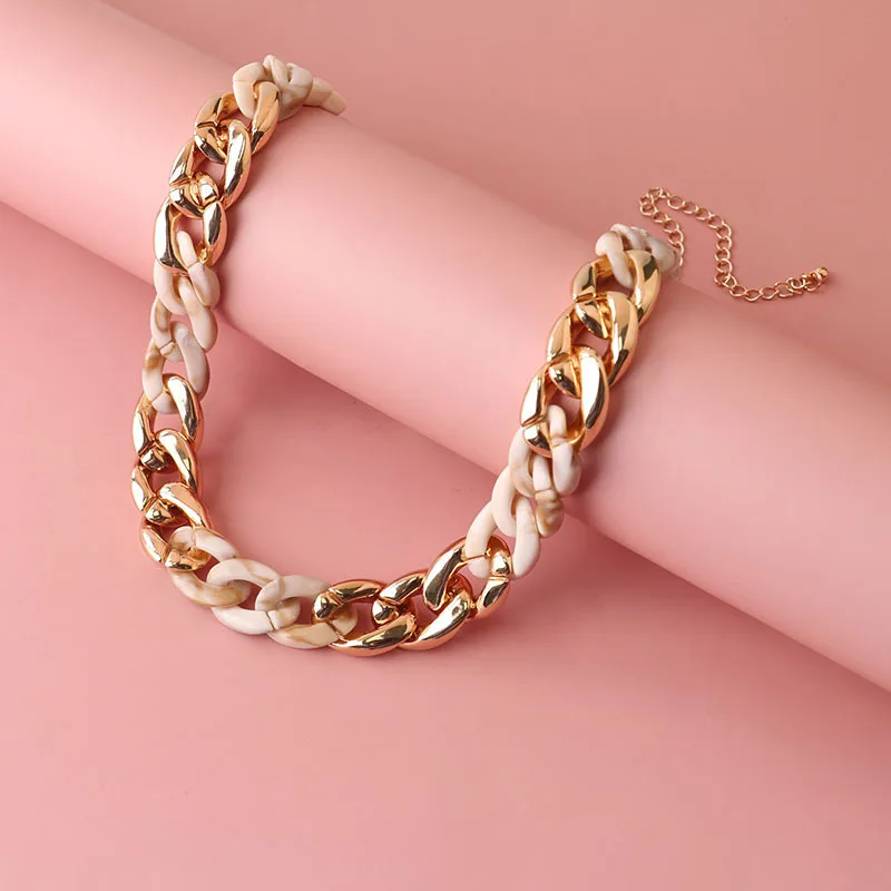 Candy Color Acrylic Link Chain Resin Lobster Clasp Choker Collar Necklaces Classic New Design Jewelry for Women Birthday Gift