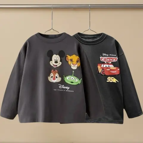 Disney 100 år av underverk och bilar långärmade t-shirts för små barn rund halsringning hösttopp casual småbarnstoppar 10 best sales Disney 100 år - №9