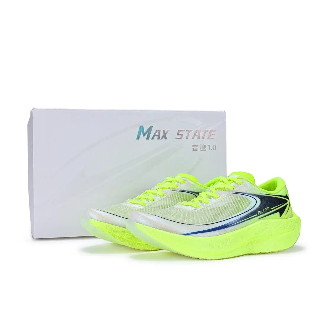 2025 New Couple Running Shoes Breathable Jogging Shoes Abrasion-resistant Outdoor Shoes Low Top Running Fitness Shoes