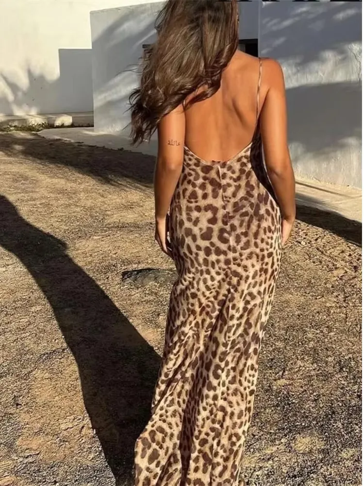 เสือดาวพิมพ์ชุดยาวผู้หญิง 2025 ฤดูร้อนใหม่ Vintage ชีฟองเซ็กซี่ Cami Midi หญิง Chic Party ชุดราตรี