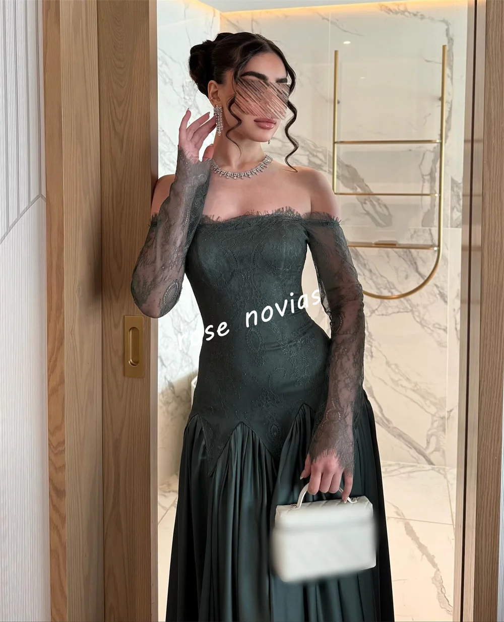 فستان سهرة رسمي مخصص دانتيل أنيق خارج الكتف على شكل حرف a فساتين طويلة مناسبة مخصصة لحفلات الزفاف الأنيقة #4