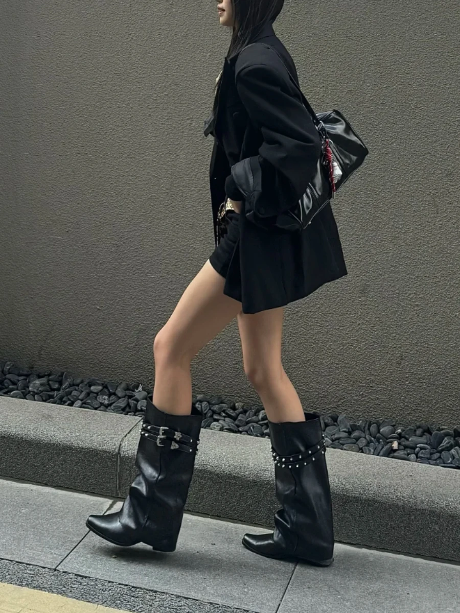 Slimming Rivet Cuff Boots Embroidered Western Cowboy High Heel Fashion Boots for Women Summer New Style Vintage Sexy Long Boots