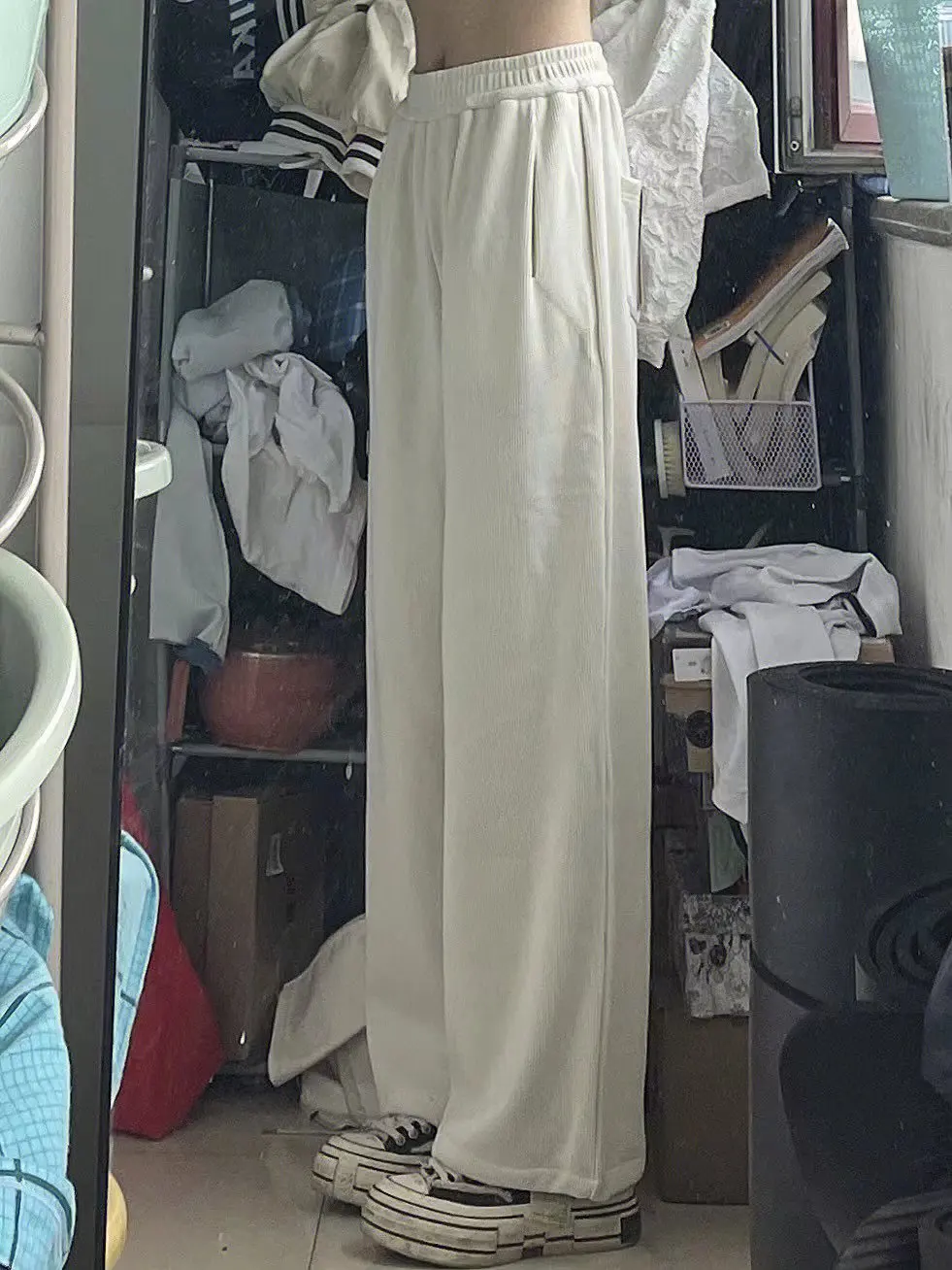 Witte Fce gevoerde losse sportbroek met wijde pijpen voor dames Hoge taille Lange rechte broek Sexy meisjes casual broek