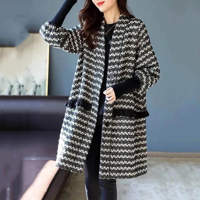 

Plaid Woolen Jacket Women 2023 New Autumn Winter Mid Aged Single Breasted Thick Warm Mid Long Slim Coat Female Elegant Lady Tops