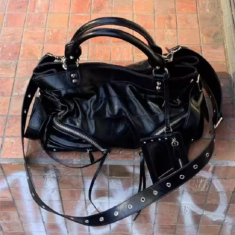 Women's Y2k Studded Punk Vintage Shoulder Purse PU Leather Gothic