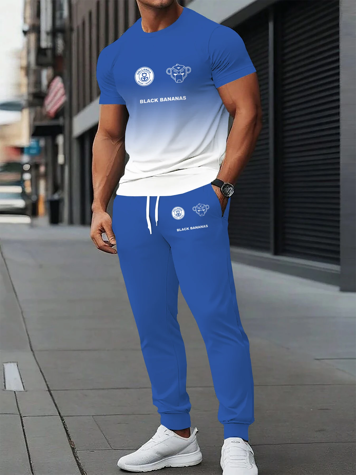 

Men's casual short sleeved pants set with round neck design micro elastic fabric and pockets for summer casual wear