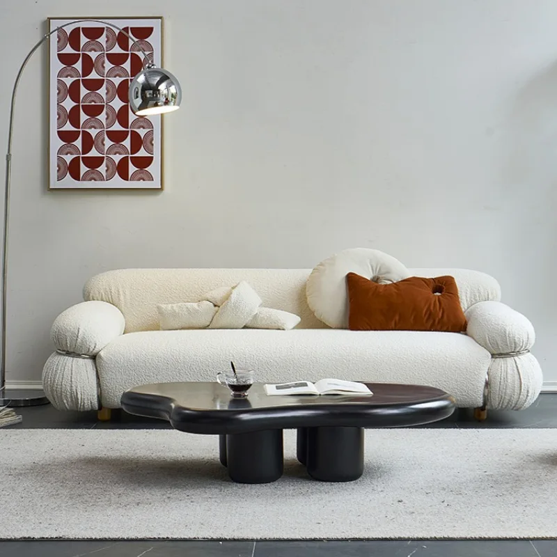 Canapé minimaliste italien, canapé blanc à rangée droite en cuir pour trois personnes, design rétro médiéval, léger et luxueux