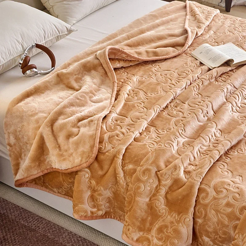 150X200Cm Solid Embossed Plush Blanket Luxury Multifunctional Leisure Blanket for Car Office Thickened Warm Winter Velvet Sheets