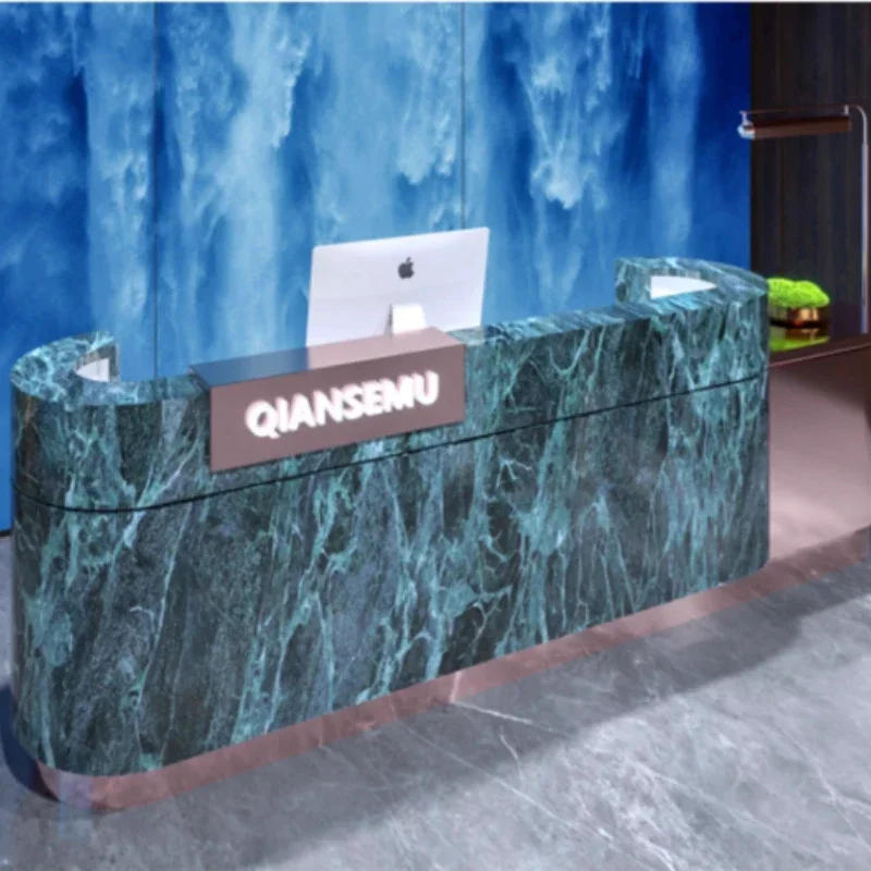 

Офис продаж, зеленая каменная плита, бар, касса, стойка регистрации, настройка, стойка регистрации, современная простая стойка регистрации в вестибюле отеля