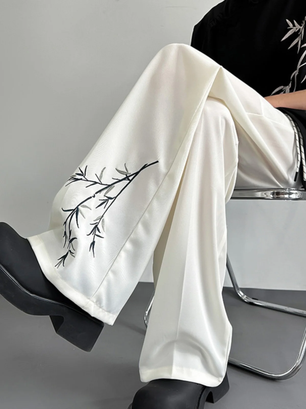 

New Chinese Sle White Ice Silk Men's Straight Leg Pants High-End Sensation Cool Design Casual Trousers Summer Faion