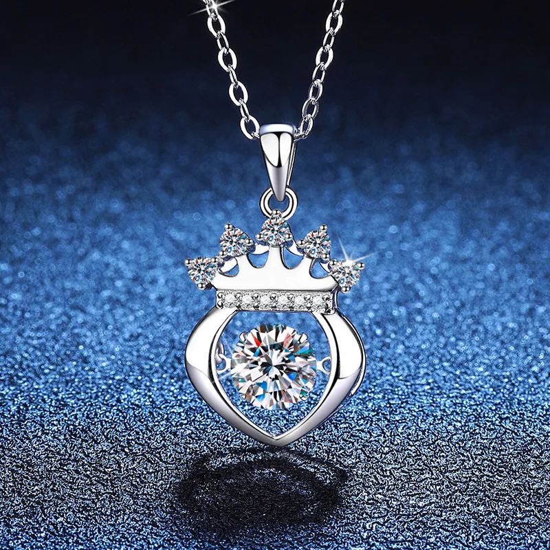 Platinum PT95018k Gold Necklace, Moissanite Pendant, Valentine's Day Dynamic Pendant, 1 Carat Moissanite Light Luxury Necklace