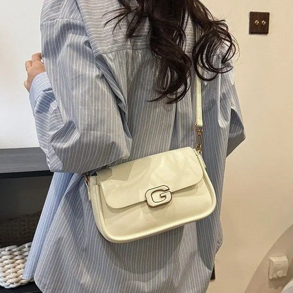 

2026 New Retro Underarm Small Bag Women's Fashion Shoulder Messenger Bag High Value Solid Color Casual Handbag