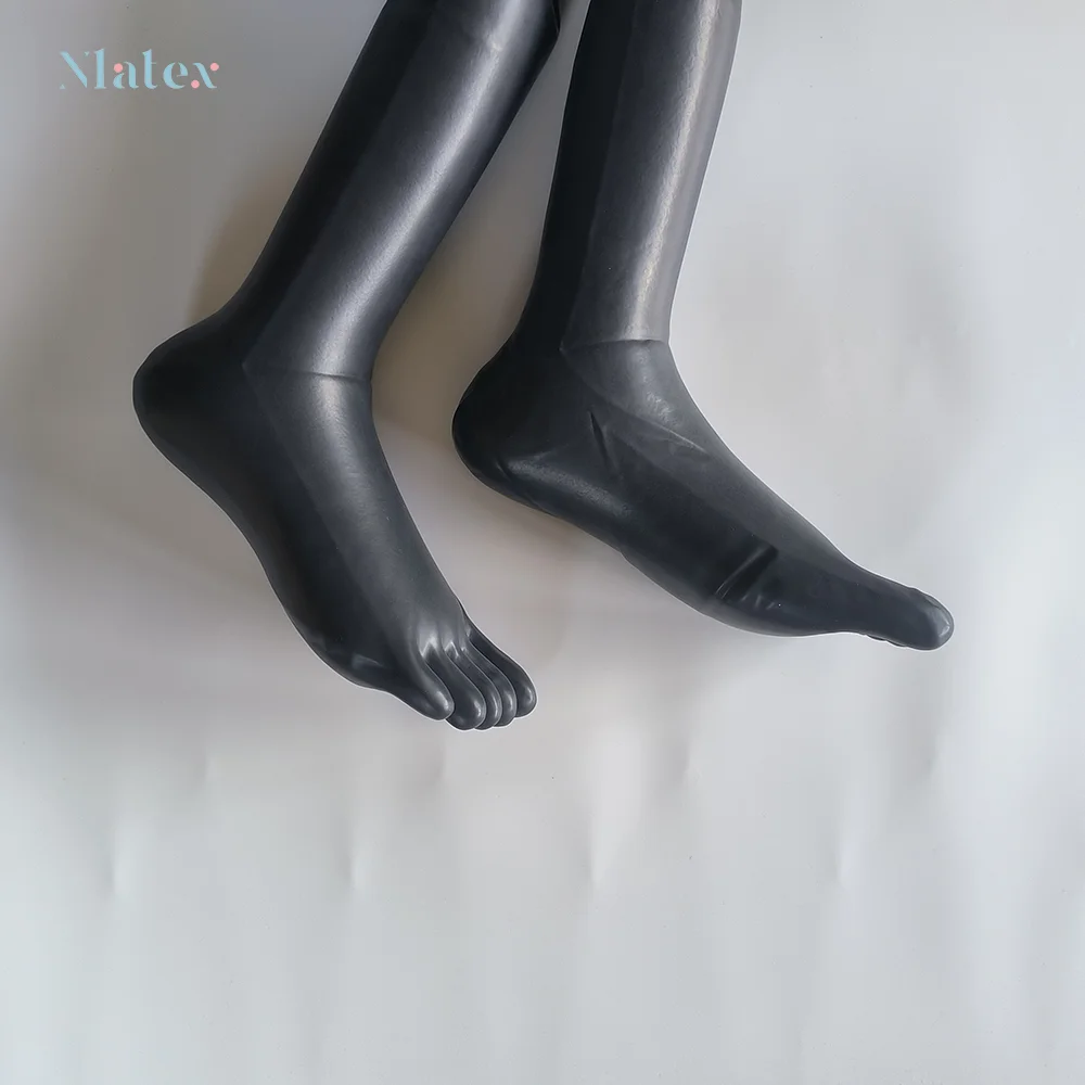 Knee-High Five-Toe Socks for Men and Women - Long Length, Stylish Design, Natural Latex Material, Multiple Colors