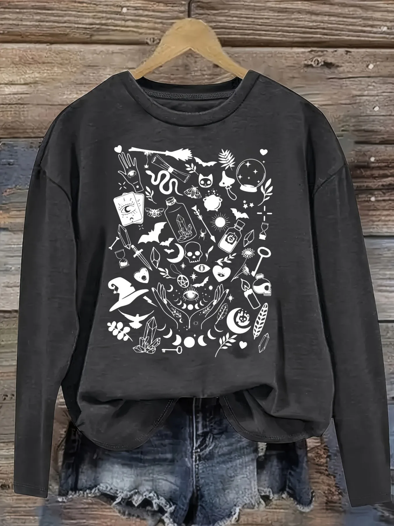 Women's Casual Long Sleeve Crew Neck T-Shirt Witchy Symbols Black White Print Design, Round Neck Women's Clothing, Machine Washable, Slightly Elastic, Loose Fit, Spring Autumn Winter Women's T-Shirt, Halloween Costume Outfit
