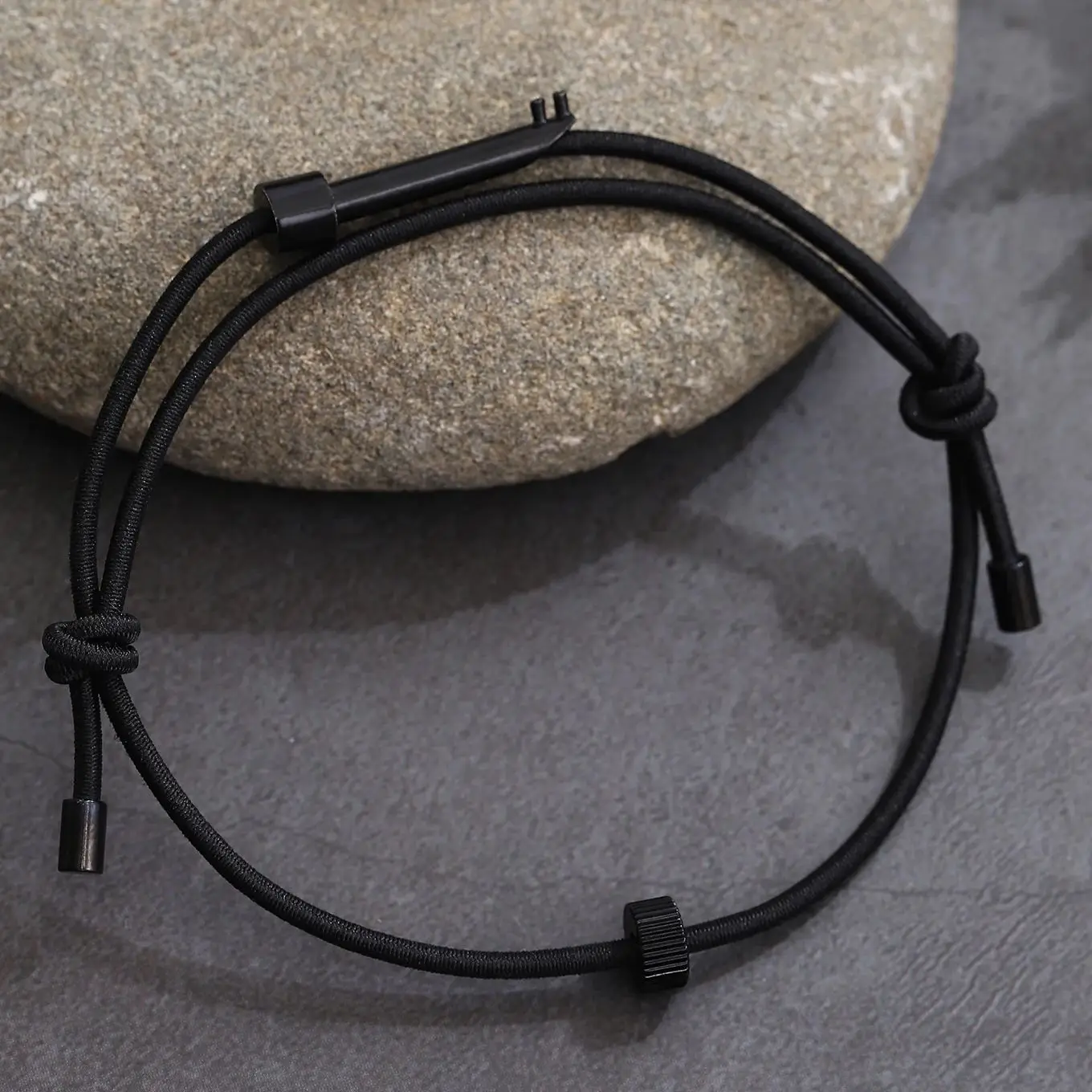 

Bracelet Car Window Breaker Wrist Strap Escape Tool with Tungsten Bead Vehicle Emergency Rescue Wristbands For Wmen Men