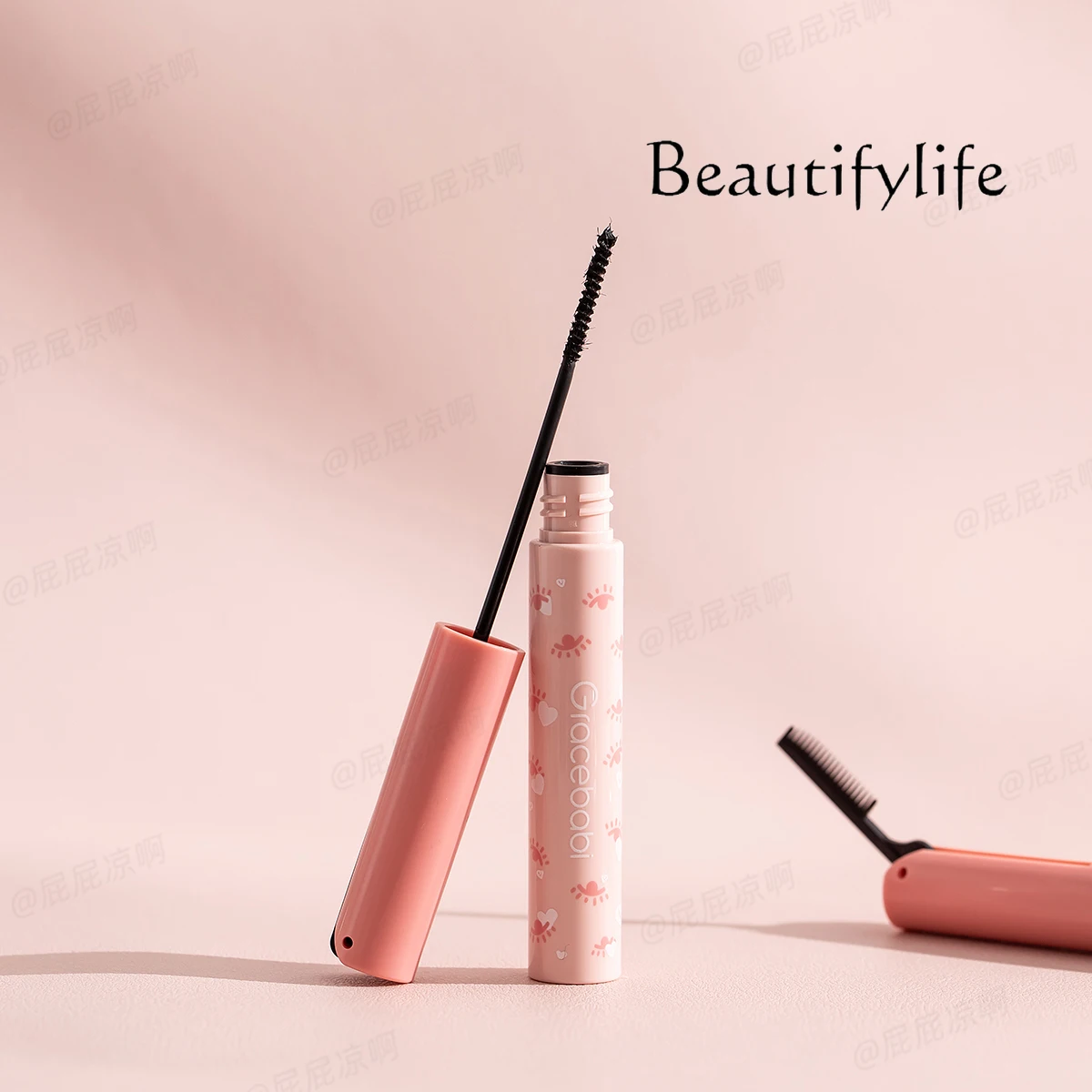 Comes with eyelash brush, double-head double-effect roots, clear roots, sunflower slender and curled makeup mascara