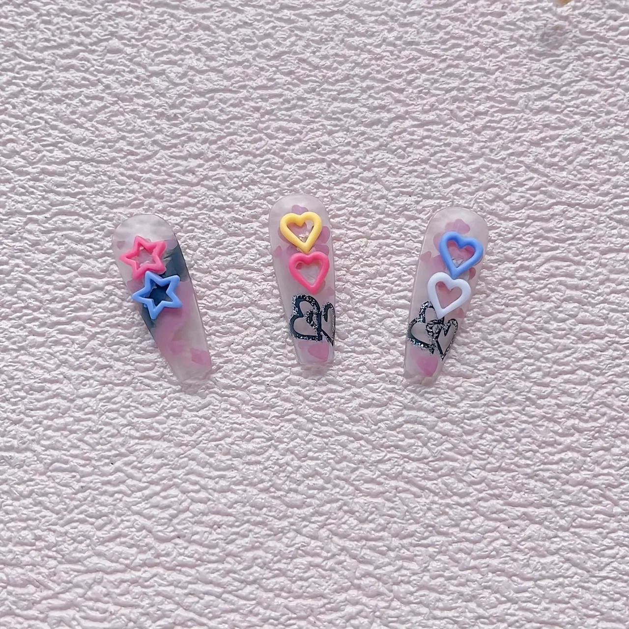 Décorations pour Nail Art en résine, 100 pièces, étoiles et cœurs creux, Gel crème coloré assorti, accessoires de bricolage pour Nail Art, Non parfumé