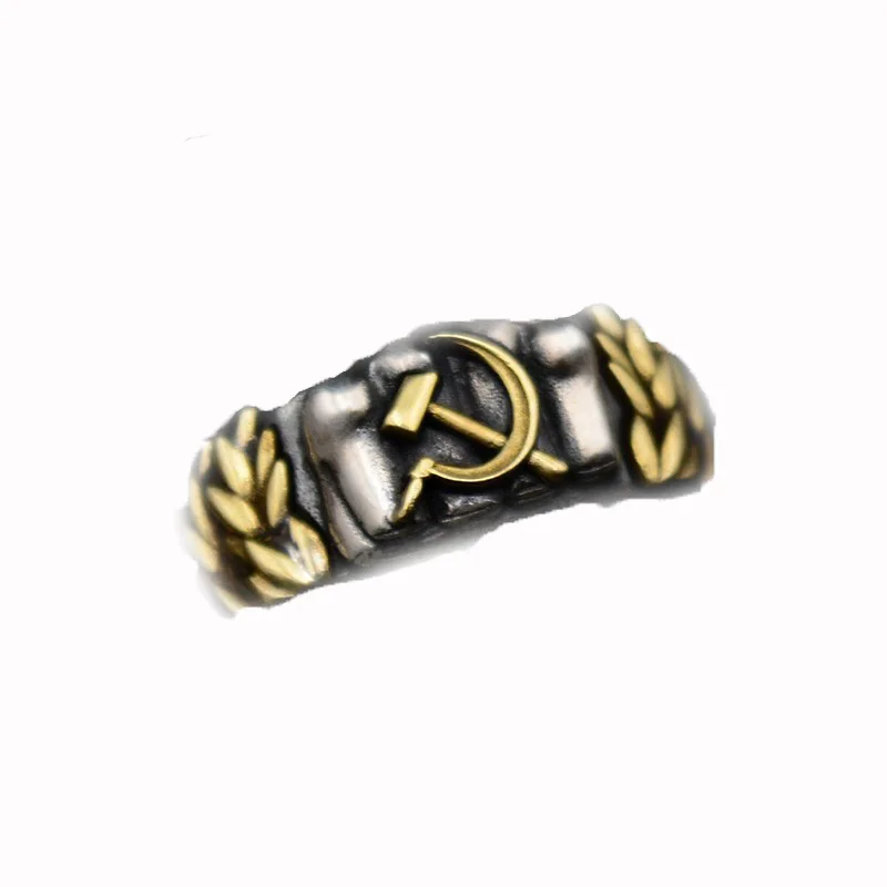 Vintage Russian Emblem Iron Fist Red Star Ring Two Color Sickle Hammer Rings for Men Women Engagement Wedding Ring Party Jewelry