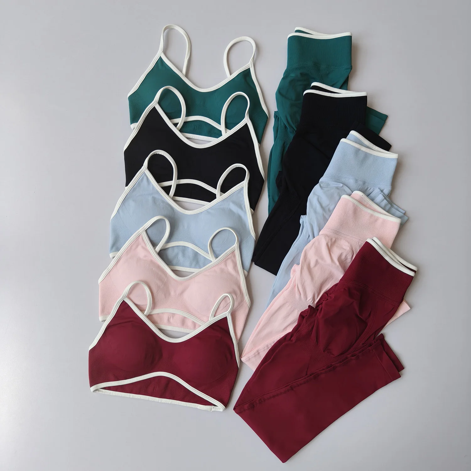 Nahtloses Fitness-Set für Damen, Trainingsanzug, Yoga-Sets, Sportbekleidung, Workout-Leggings mit mittlerer Taille, Sport-BH, Fitnesskleidung, Fitnessanzug – Detail 12