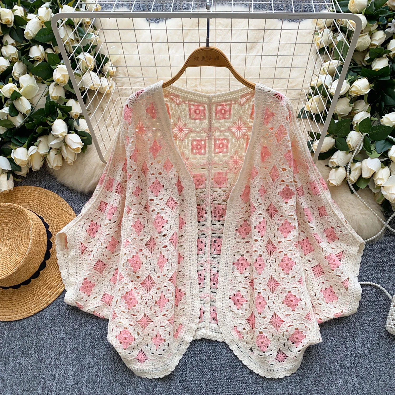 2025 primavera outono beira-mar férias malha cardigan feminino manga morcego solto boêmio oco crochê design proteção solar topo