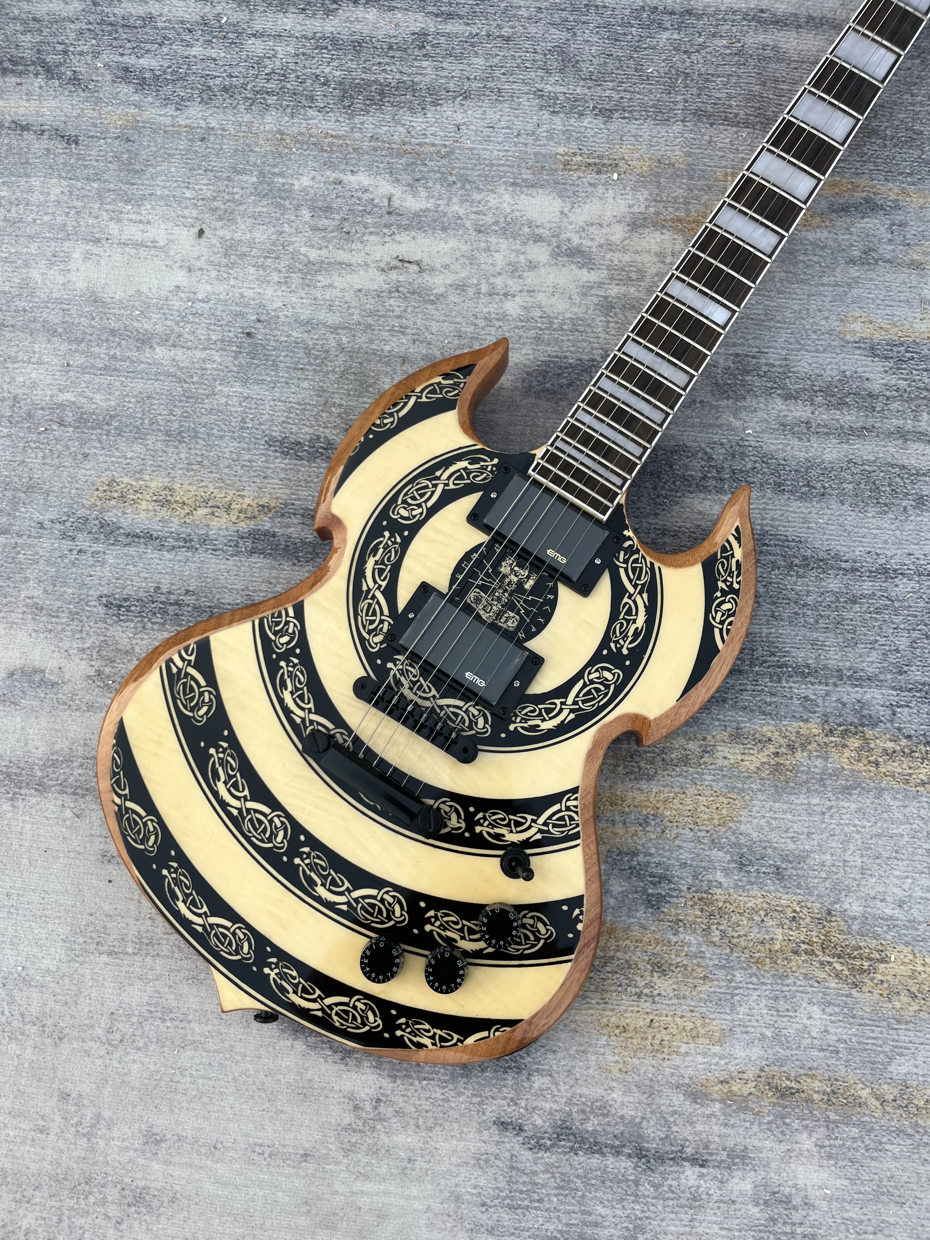 Guitarra elétrica chinesa S, c - Musical Instrument Images avaliação e preço