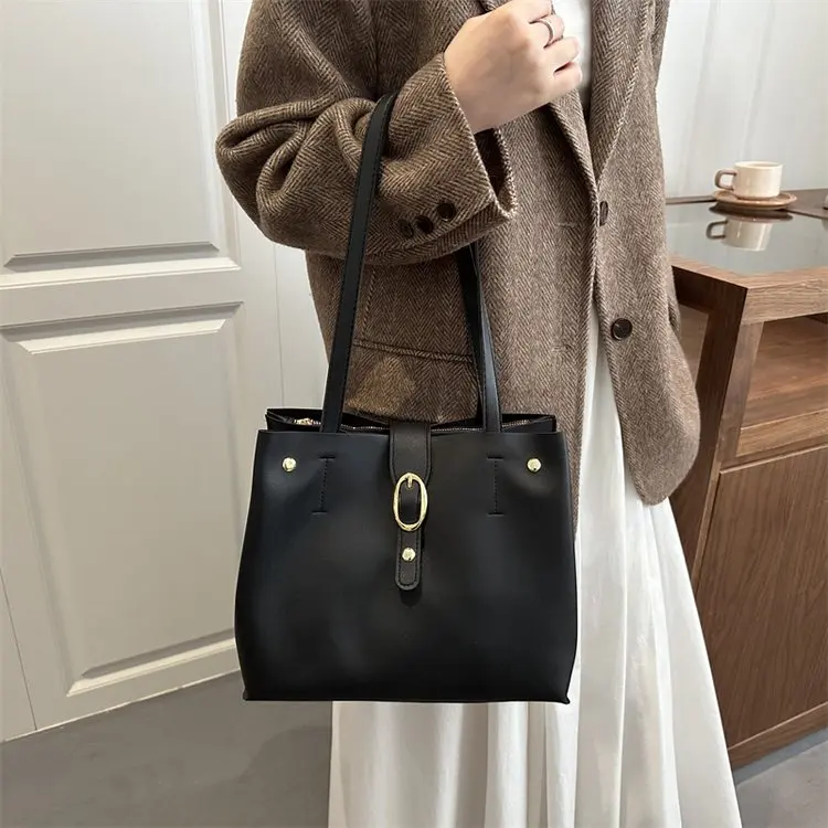 

Niche Light Luxury Women's Bag Trendy Fashion Versatile Crossbody Bag High-End Texture Shoulder Bag for Female