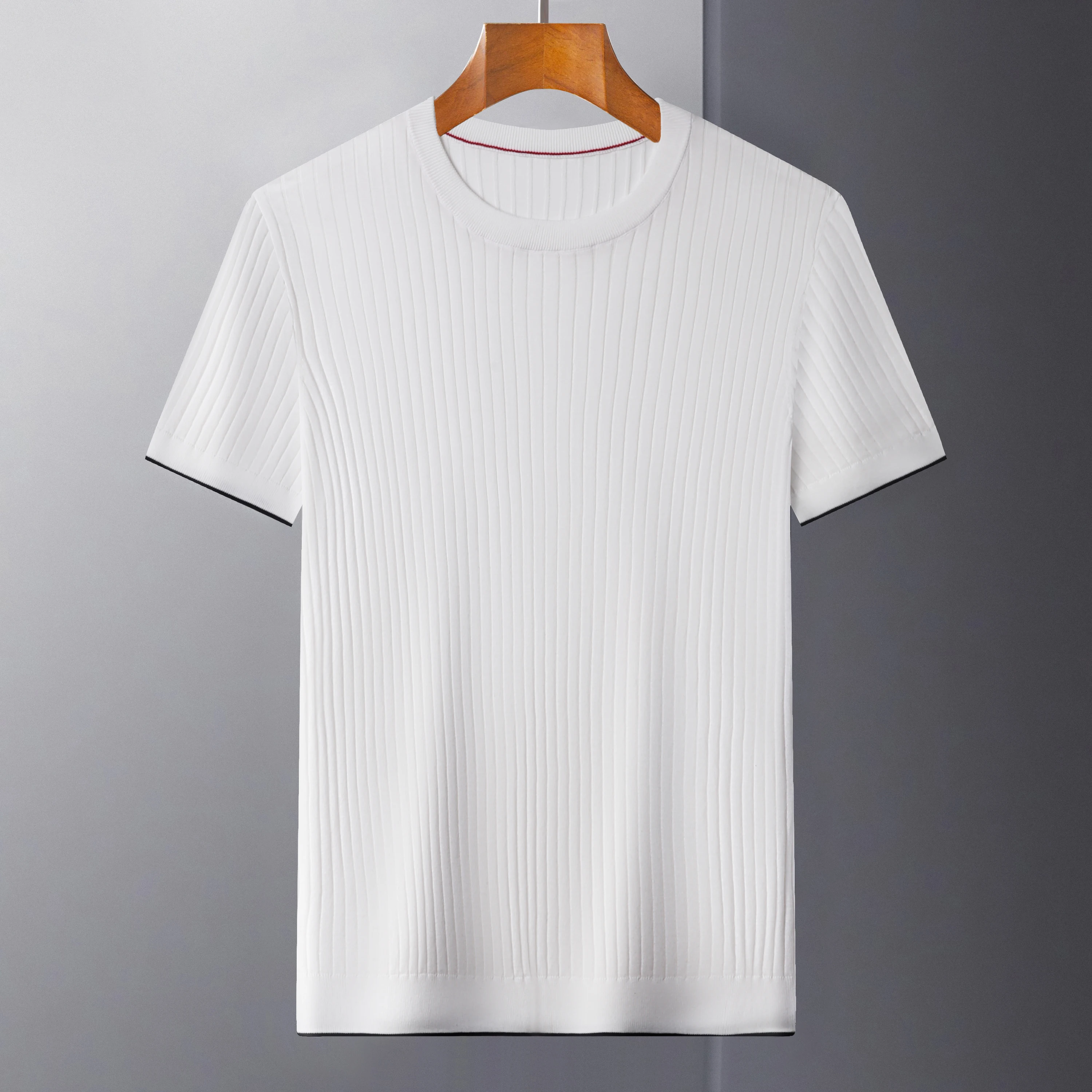 

Высококачественные трикотажные топы из лиоцелла 2026: классические однотонные дышащие футболки из шелка и хлопка с коротким рукавом