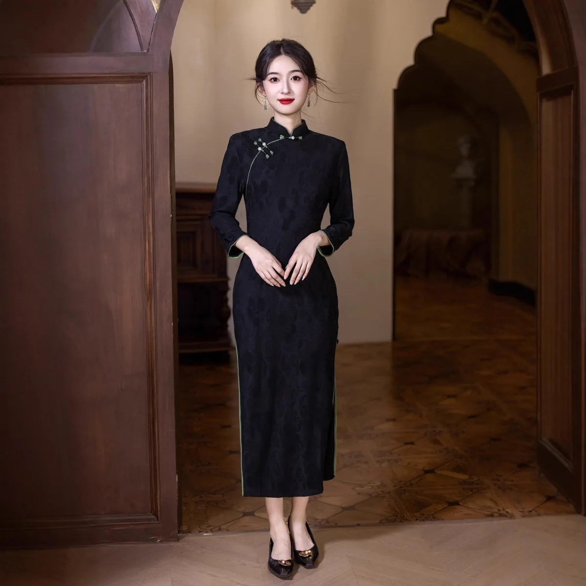 

Осень/зима, улучшенное жаккардовое черное платье Cheongsam в китайском стиле, новое китайское длинное платье большого размера 4XL Qipao