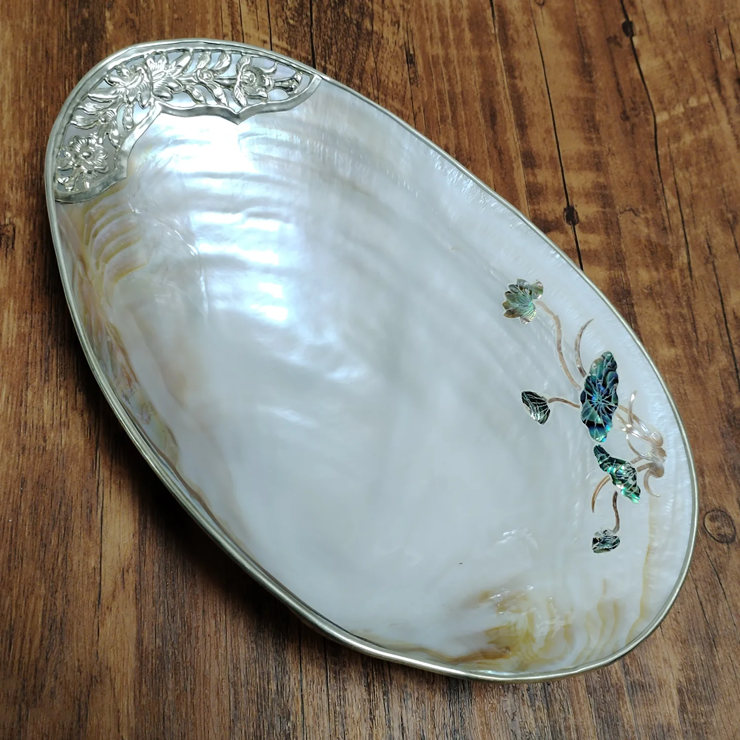 Natural Shell Tray With Golden Metal Edge Mother of Pearl Restaurant Serving Plate Dish Bowl Jewelry Holder Photography Props