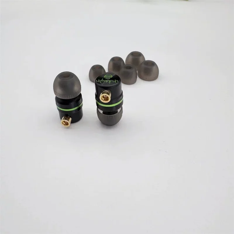 suitable-for-urbanfun-hifi-iem-beryllium-diaphragm-hybrid-mmcx-replaceable-cable-wired-earphone-with-mic