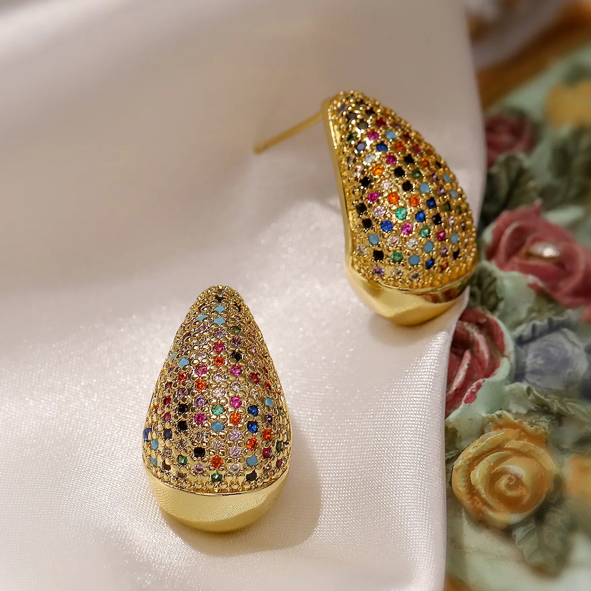 Lifefontier Exquisite Colorful Full Zircon Teardrop Dupe Drop Earrings For Women New Droplet Lightweight Charms Earring Jewelry