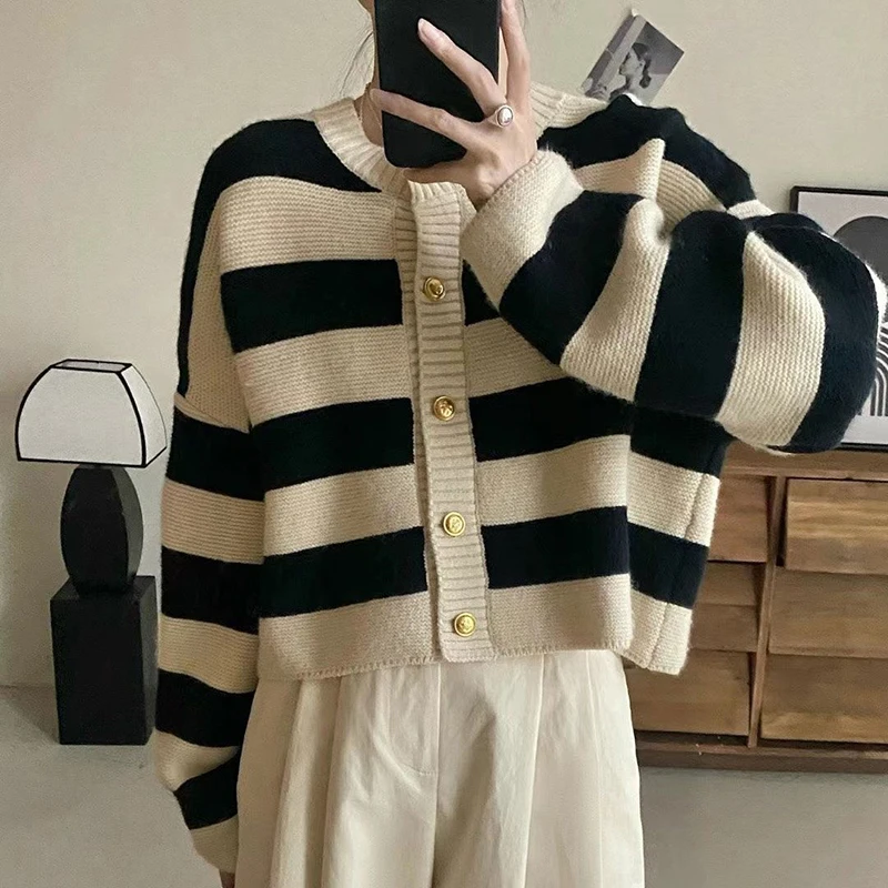 Striped Knitted Cardigans Women 2024 Autumn Winter Button Up Loose Cardigan Sweaters Woman Korean Style Long Sleeve Knitwear New