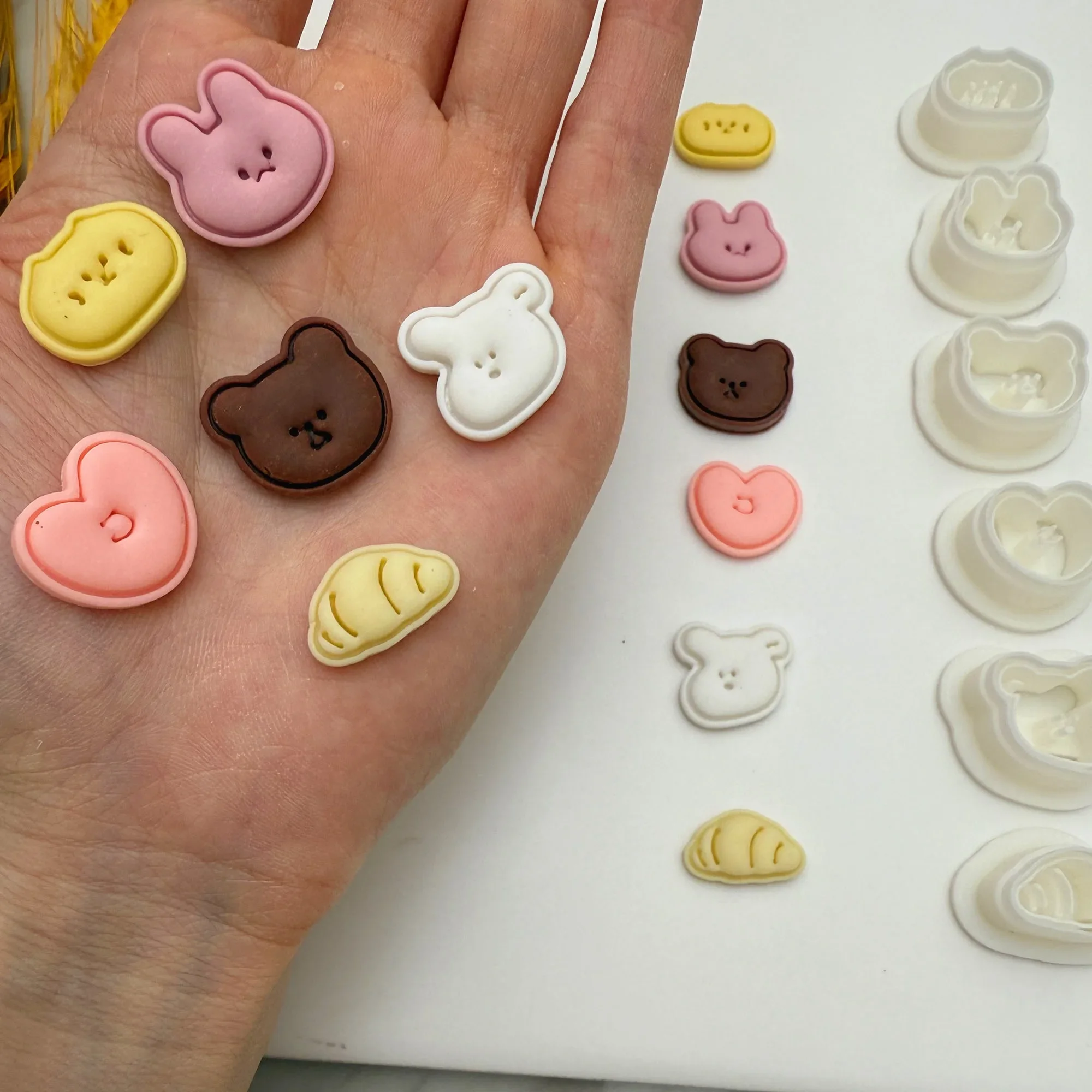 Mini Cute Coil Bread Rabbit Dog Bear Heart Shape Polymer Clay Cutters Earrings Pendant Jewelry Embossing Mold DIY Cutting Molds