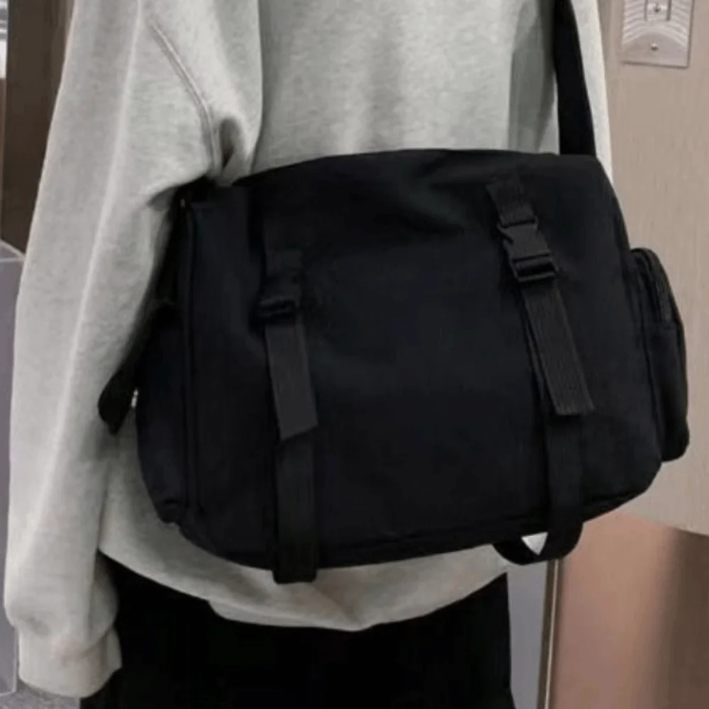 

Large Capacity Cloth Crossboby Bag Korean Style Leisure Harajuku Shoulder Bag Casual Solid Color Canvas Messenger Bag Unisex