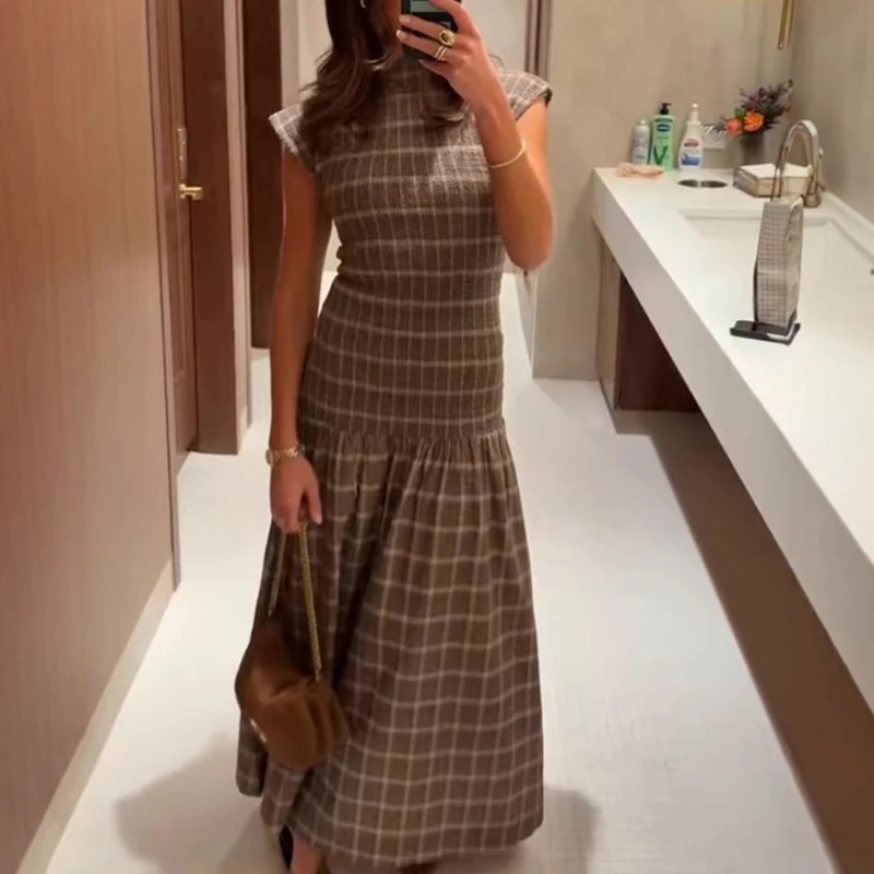 فستان صيفي طويل غير رسمي منقوش ومطبوع جديد بدون أكمام بخصر عالٍ فستان شاطئ مطوي أنيق نصف رقبة عالية فستان حفلات بقصة ضيقة #4