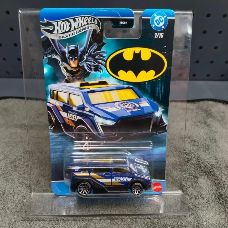 Hot Wheels HDG89 Silver Series New Batman Batmobile & Batwing 1:64 Scale Diecast Car Model DC Riddler Collection Gift Toy - view 4