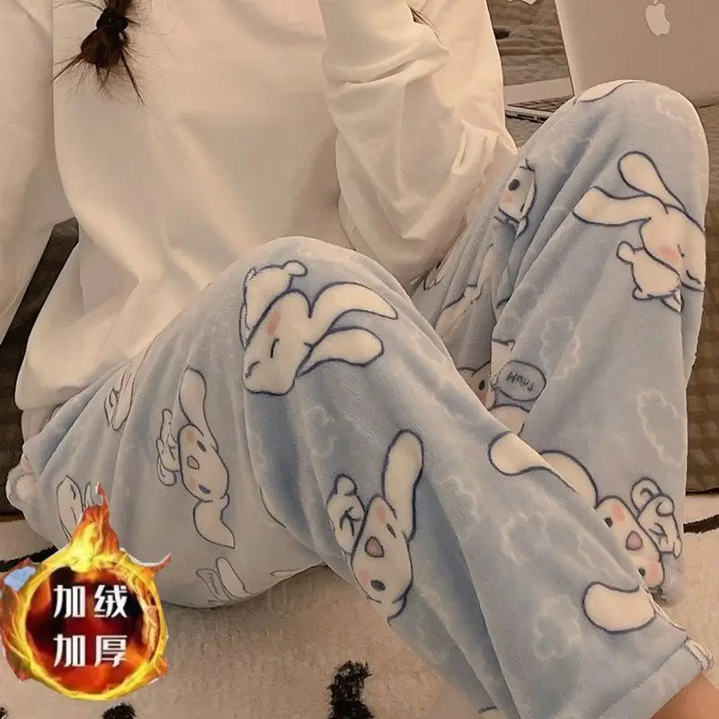 Sanrio Hello Kitty Coral Fleece Pyjamahose Herbst Winter Verdickte und mit Fleece gefütterte Oberbekleidung Flanellhose in Übergrößen