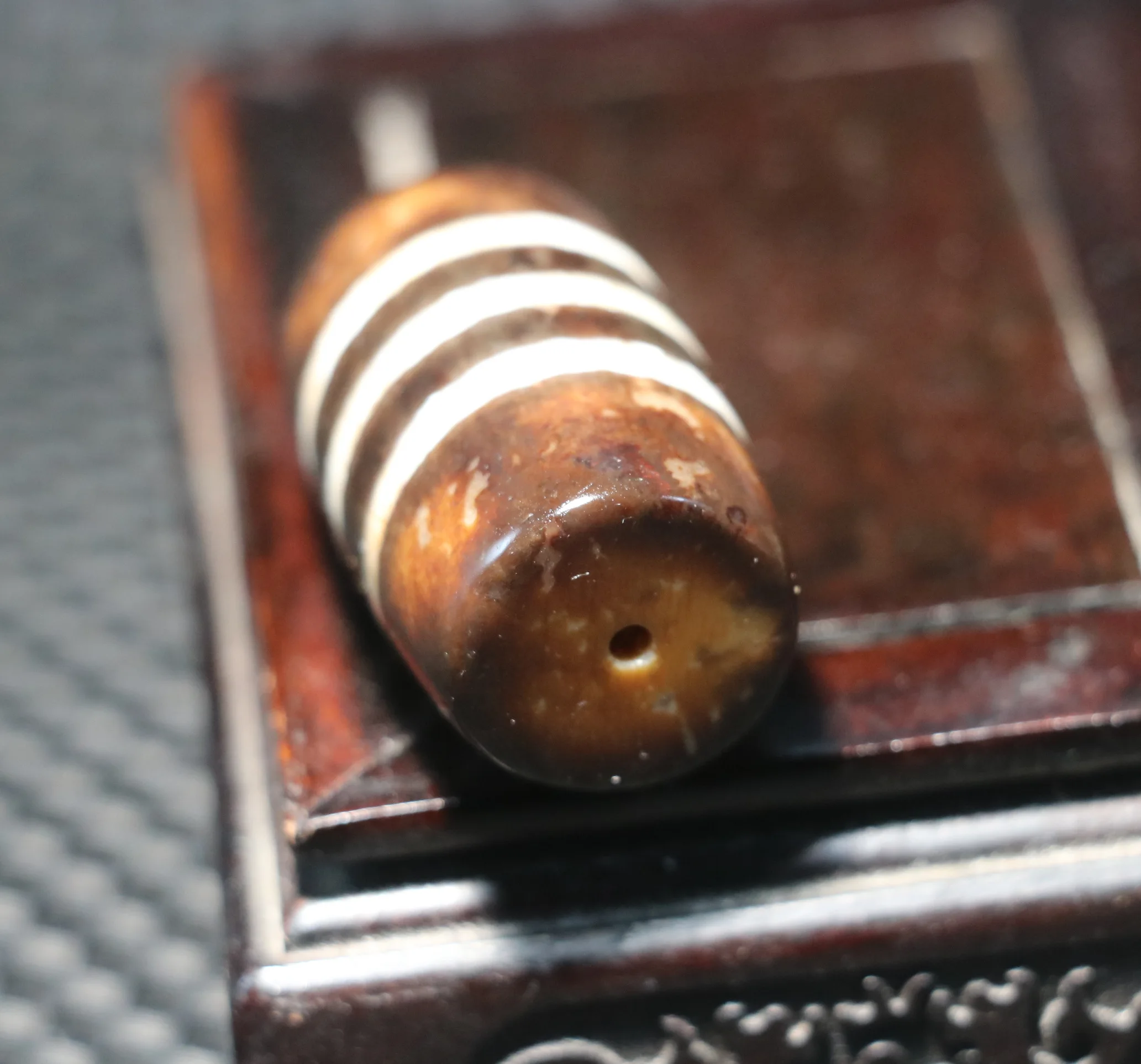 

GONGXIFACAI 1005009126722027 DAJIDALI Energy Tibetan Old Agate Rare Pattern Line Type Healer Big Drum Shape dZi Bead