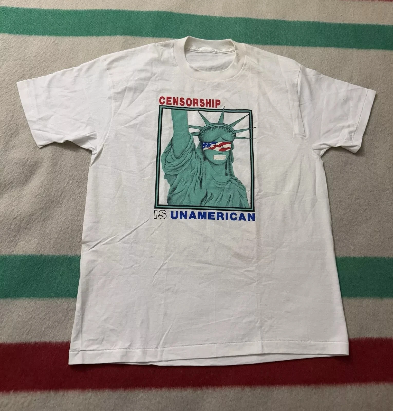 

Vintage 90s Made USA Censorship Is UnAmerican Freedom of Speech Shirt American Singer Tee Men Rock Short-sleeved Women