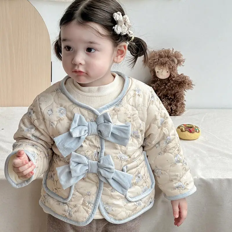 

2024 Winter Newborn Bow Flower Coat Cute Korean Baby Girl Thick Warm Outer Wear Toddler Girls Clothes Children Overcoat