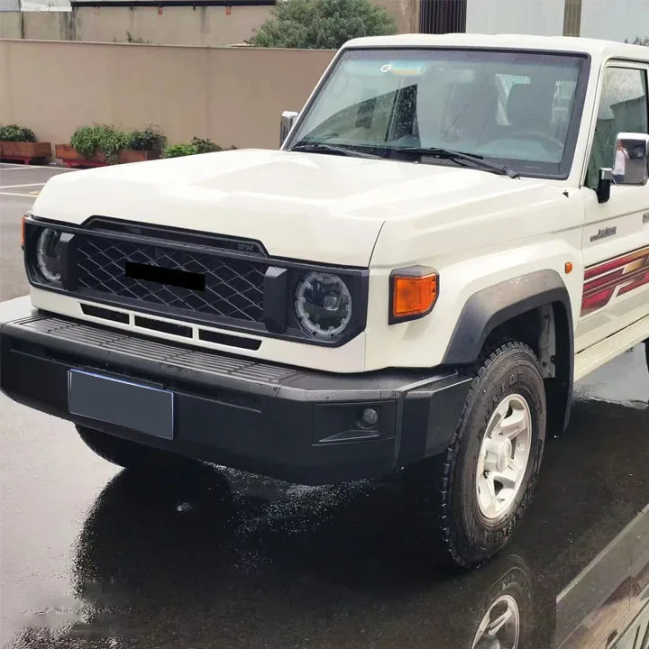 طقم هيكل لاند كروزر LC70 LC76 LC79 FJ70 71 76 79 2002-2022 ترقية 2024 نمط مصدات غطاء محرك السيارة عالية الجودة