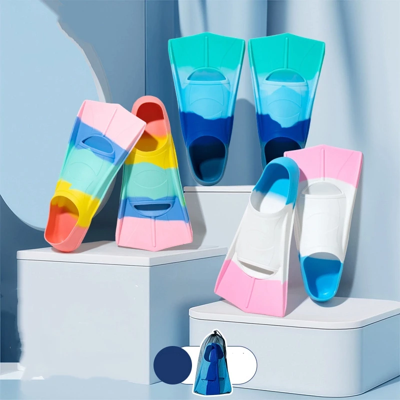 

Comfortable Silicone Swim Fins Kids &Adults-Suitable Size for Beginners in Swimming Diving-Ideal for Training Water Activities