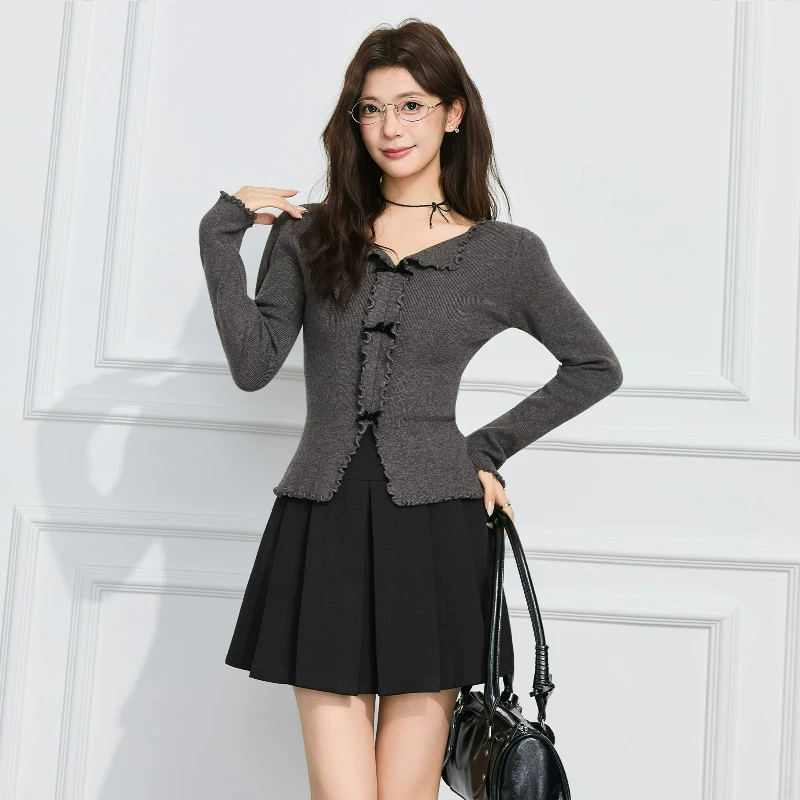 2026 Autumn New Women's Clothing French Sweet Design Cute Bow V-neck Knitted Cardigan Slim Thin Fungus Edge Pullovers Ladies