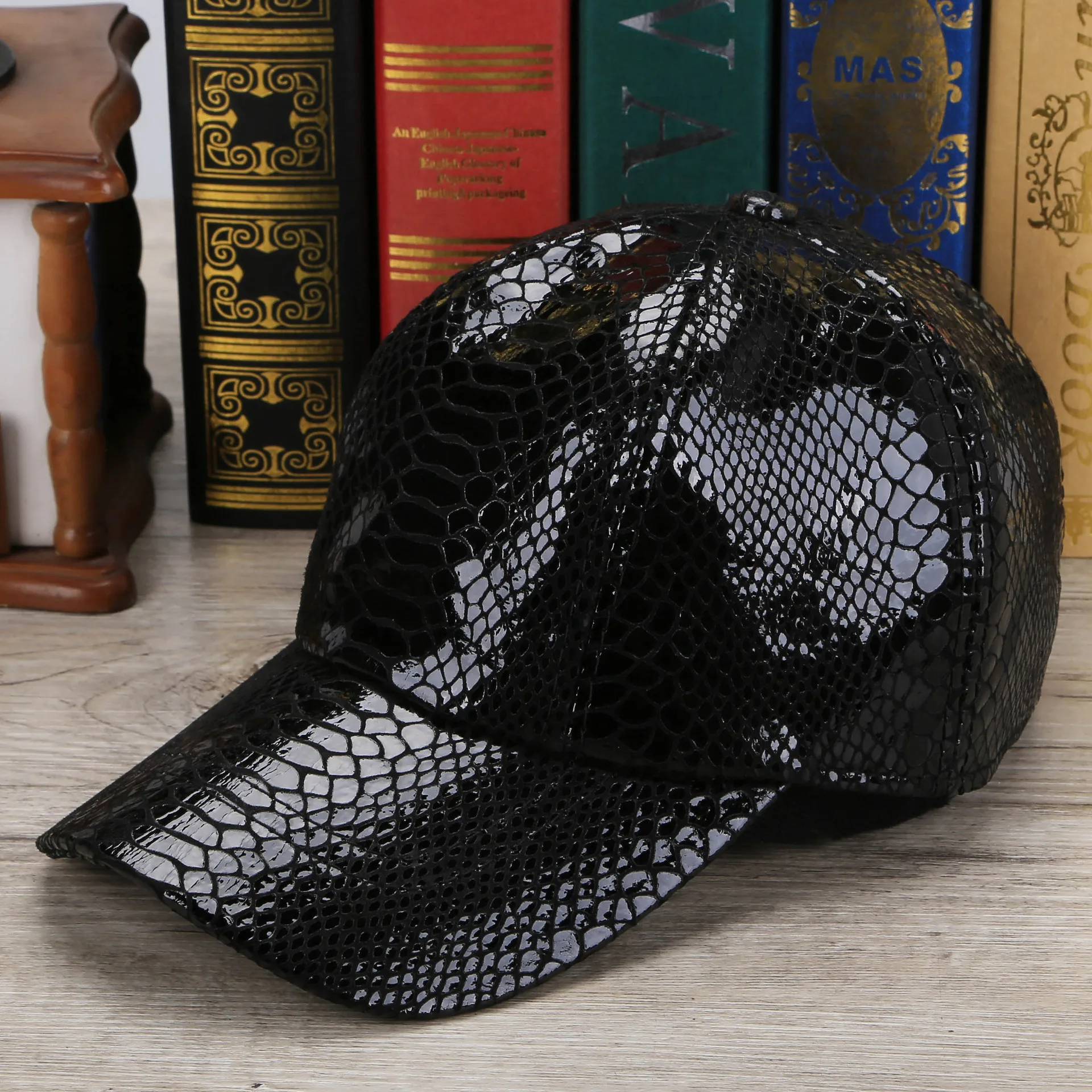 Snake Skin Outdoor Sport Caps Baseball Hat Men Women Visor Cap Baseball Cap Street Hip Hop Caps Genuine Real Leather