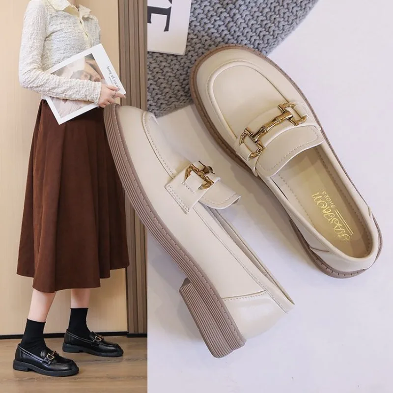 

2025 New Round Headed Japanese Casual and Comfortable Loafers with Thick Soles, British Style Work Shoes, Women's Single Shoes